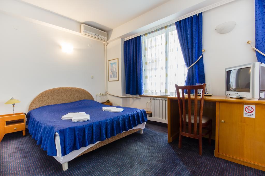 Hotel Residence Inn Скопье Номер фото