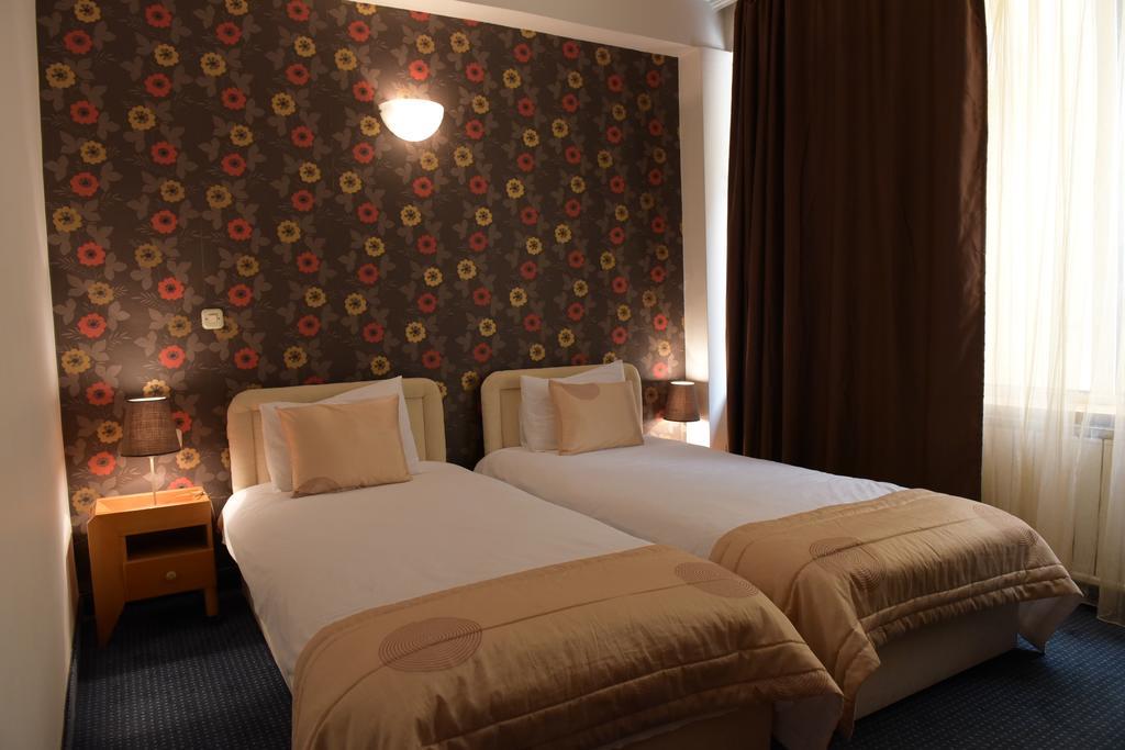 Hotel Residence Inn Скопье Экстерьер фото