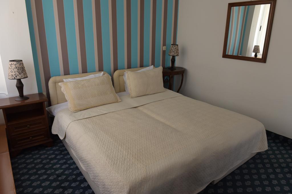 Hotel Residence Inn Скопье Экстерьер фото